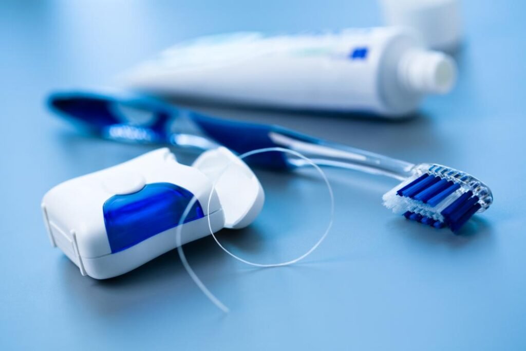 How Flossing Can Help Maintain Healthy Gums