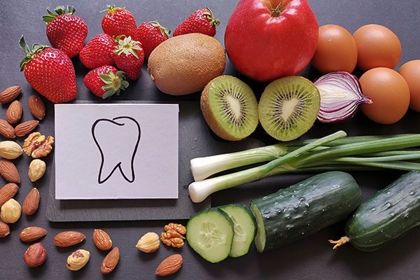 Exploring the Connection Between Diet and Dental Health