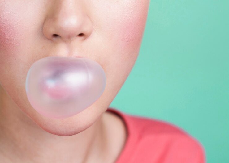 The benefits of chewing sugar-free gum or mints