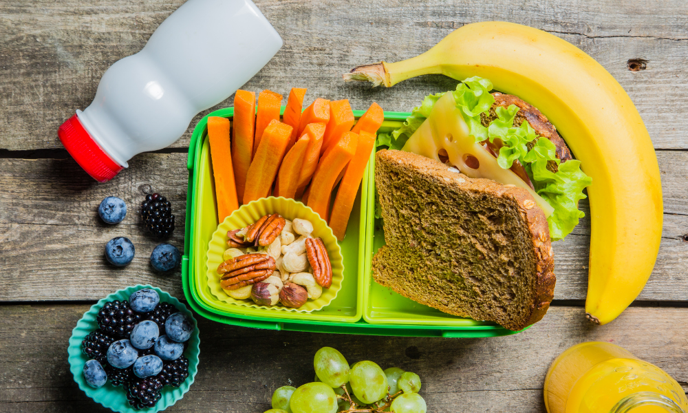 How to Pack a Mouth-Healthy Lunch for Your Child