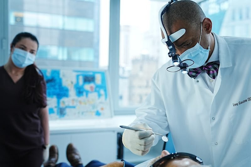 212 Smiling Cosmetic Dentistry 4