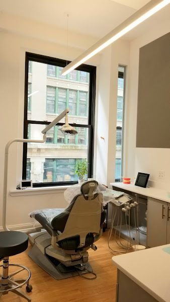 Advanced Implant & Cosmetic Dentistry 5