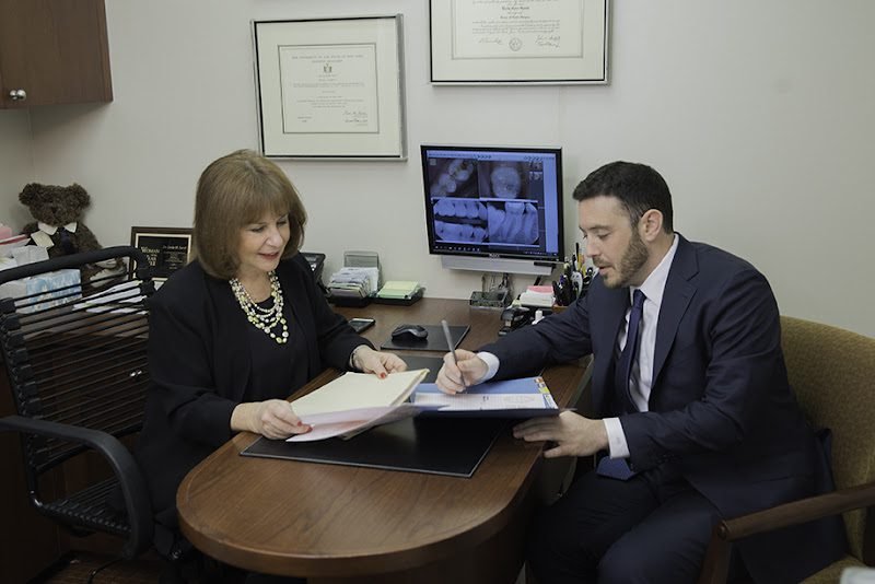 Dr. Alex Rubinov - NYC Cosmetic Dentist 6