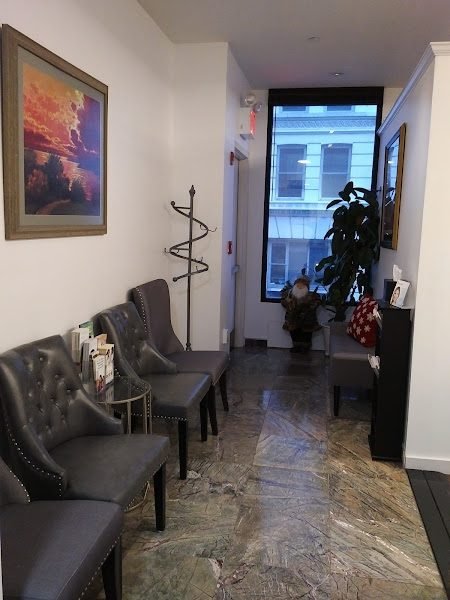 Dr. Toksoy | Studio Dental NY | Minimally Invasive Esthetic and Implant Dentistry 3