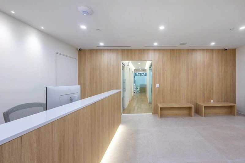 House of Braces: Yon H. Lai, DDS, PC 4