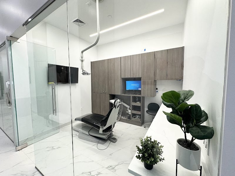Smile Dental Studio 2