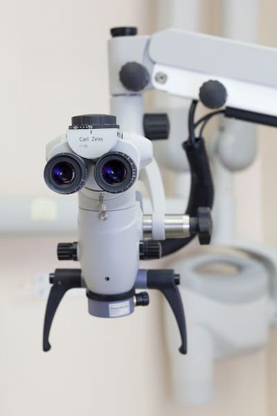 Dr. Koh : NYC MicroEndodontics 3