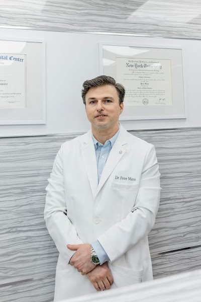 Dr. Peter Mann