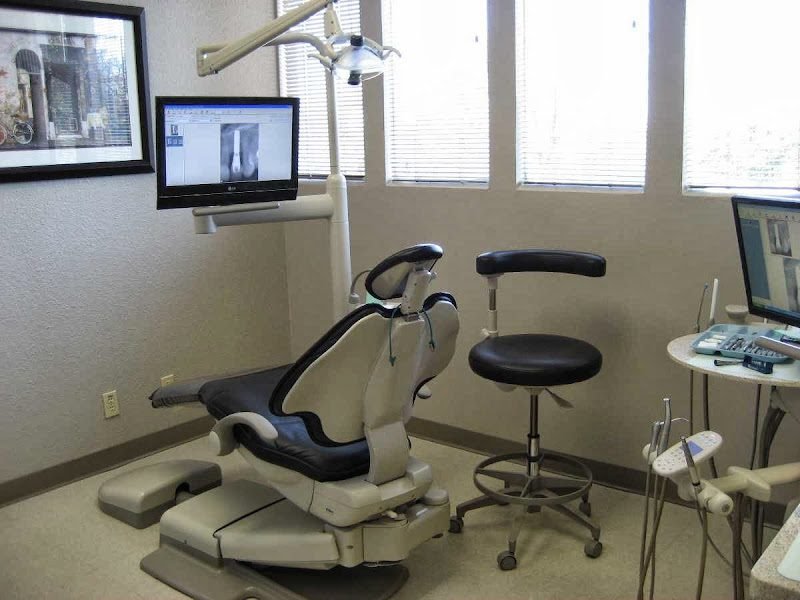 Dr. Steven C. Maller, DDS, MS, PC 4