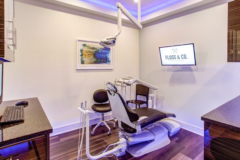 Floss & Co. - Archer Ave.