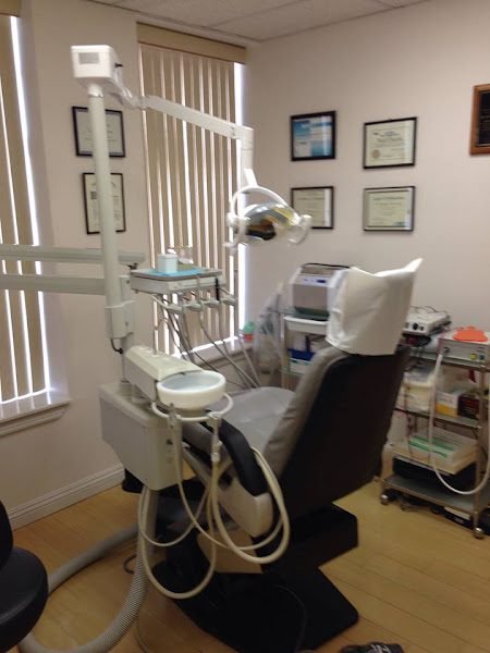 Gary S. Solnit, DDS, MS 4