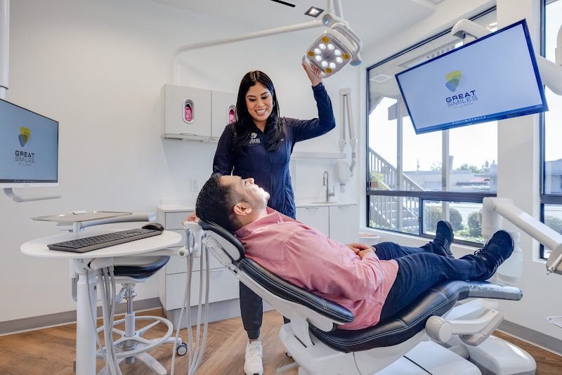 Great Smiles of La Mesa