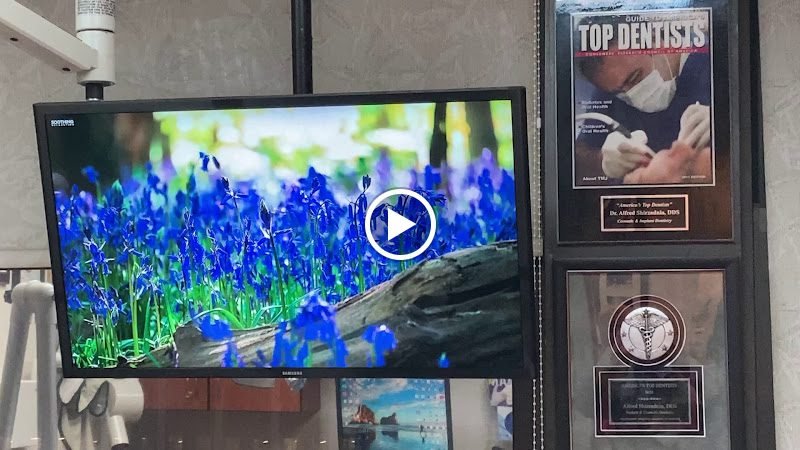 Herald Square Dental & The Denture Center 3