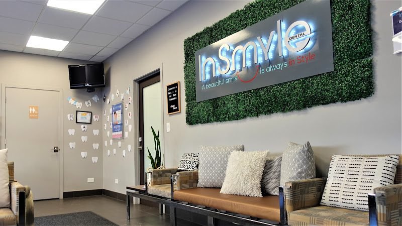 In Smyle Dental - Lakeview Roscoe Village