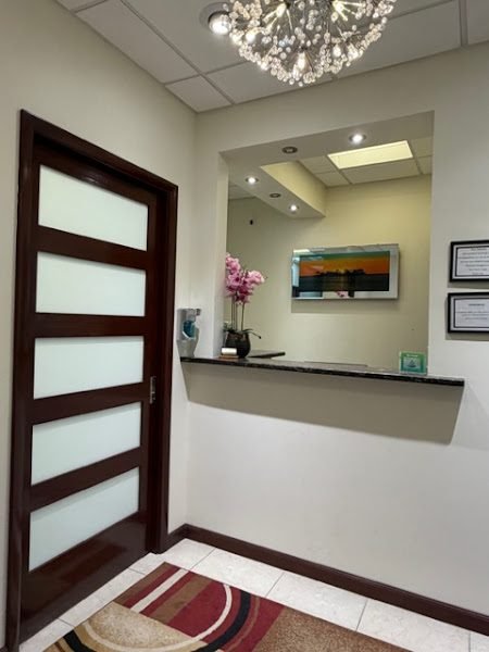 Jaklin Morovati, DDS