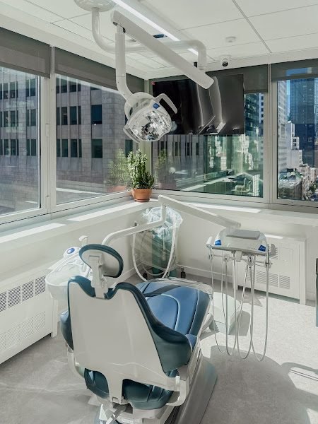 Jennifer Choe, DDS Periodontist