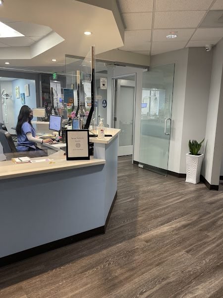 La Petite Kids Dentist