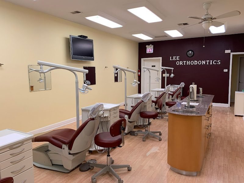 Lee Orthodontics Dr. Sandra Lee