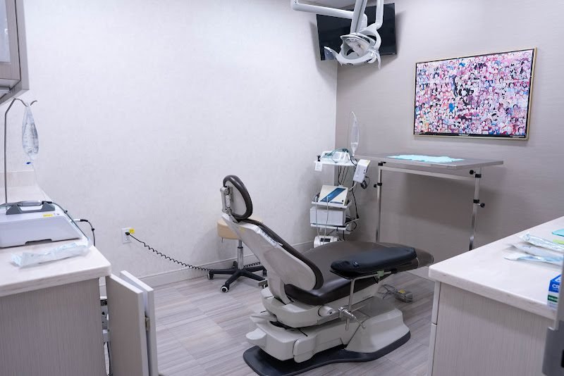 Mid-Manhattan Oral Surgery, PC 2