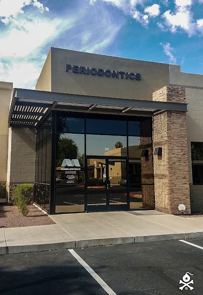 Mondlick Perio - Implants and Cleanings