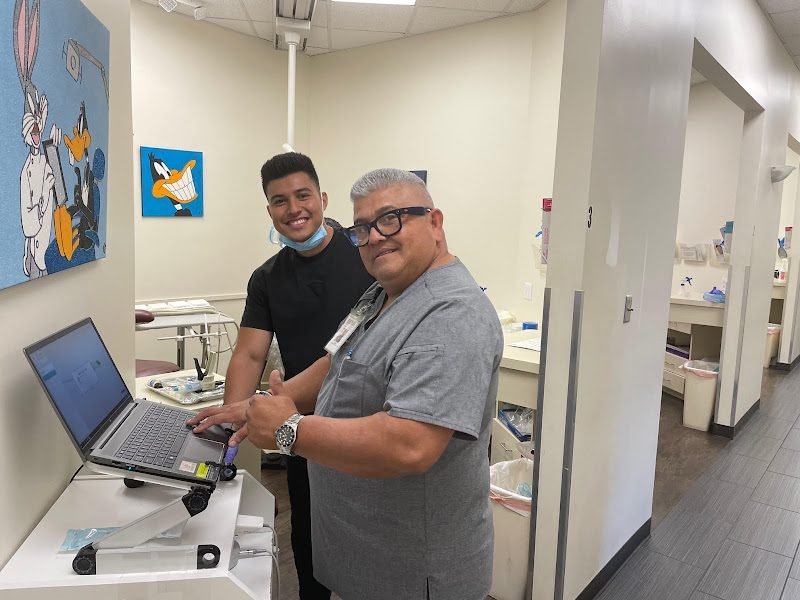 Moradi Orthodontics 2