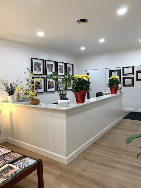 Narrative Dentistry & Prosthodontics (Dr. Diana M. Pham)