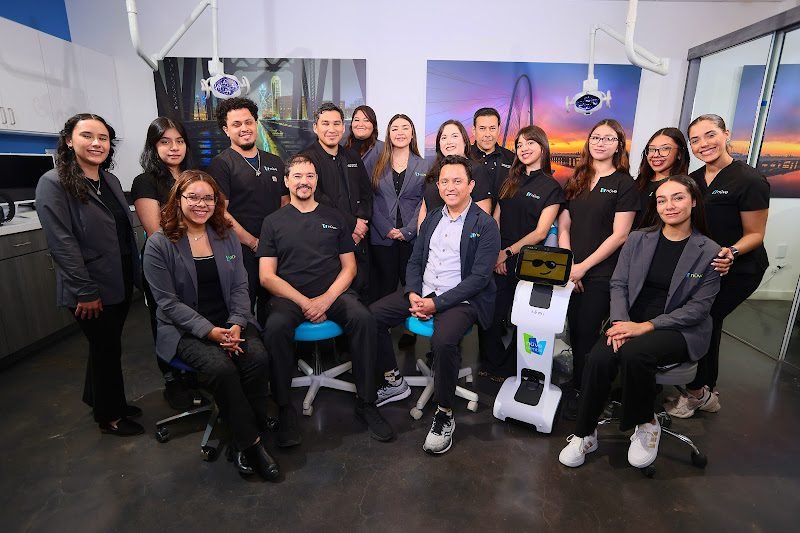 Neville Nicholas L DDS