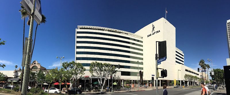 Nico Moghtader DDS - Miracle Mile/Beverly Hills