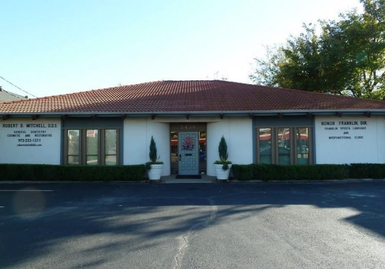 North Dallas Cosmetic Dentistry - Robert B. Mitchell