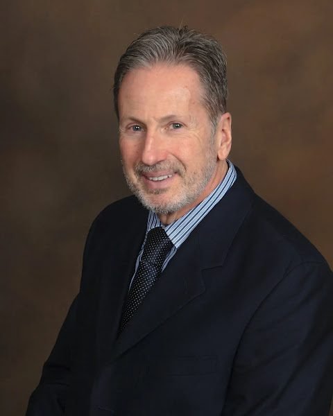 OMS 60th/ NYC Oral Surgeon 5