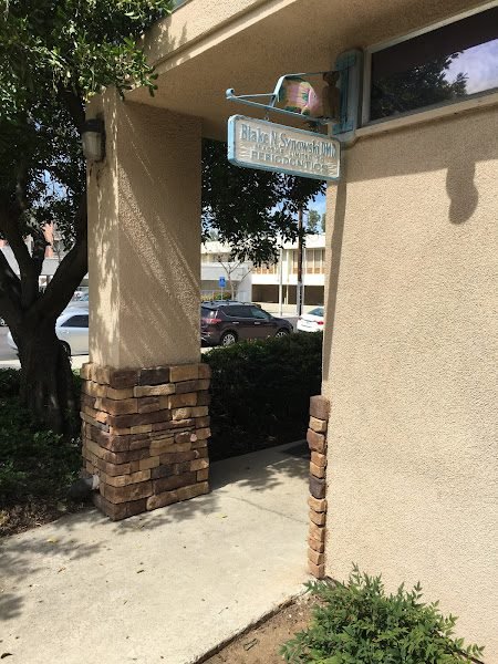 Ocean Beach Periodontics & Dental Implants 4