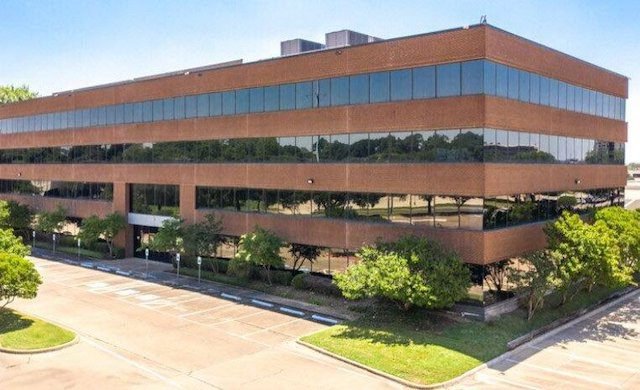 Oral and Maxillofacial Surgery Clinic - UT Southwestern