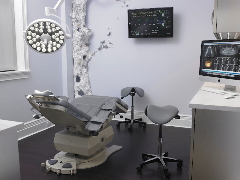 Parkside Oral Surgery & Dental Implant Center 4