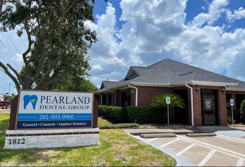 Pearland Periodontics and Dental Implants, PA 3