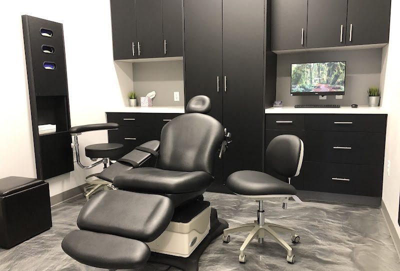 Risas Dental and Braces - Oral Surgeon