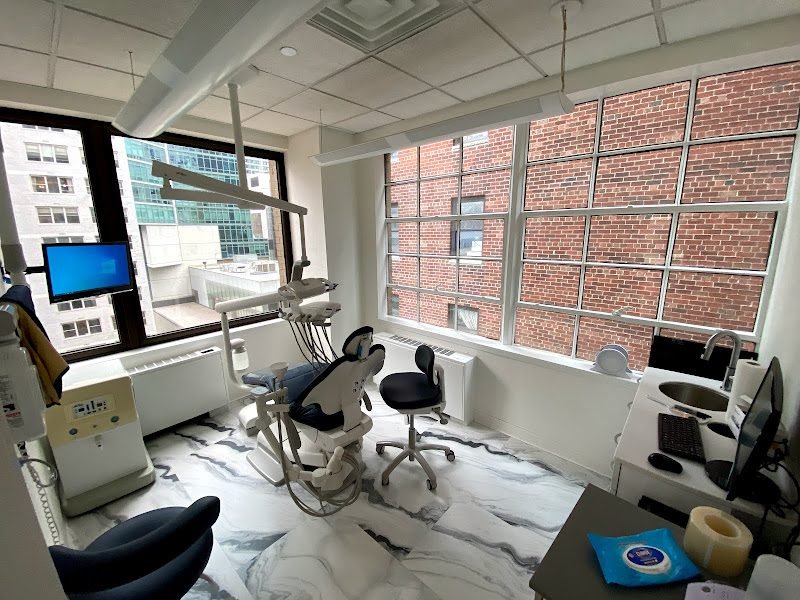 Robert Zarabi, DDS 2