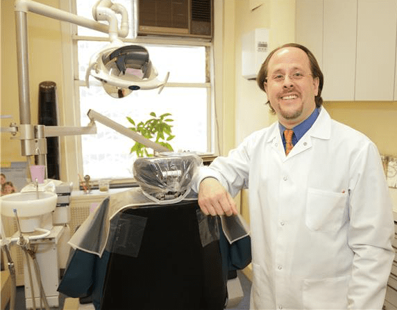 Strauss Periodontics 3