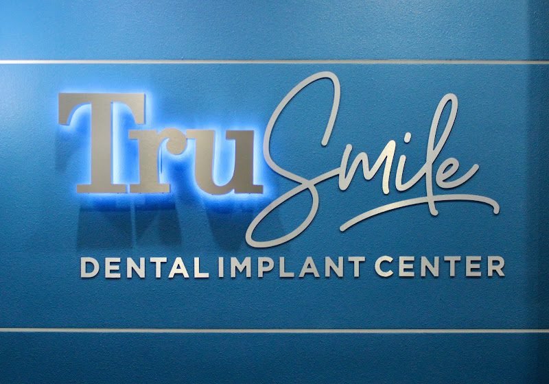 TruSmile Dental Implant Center