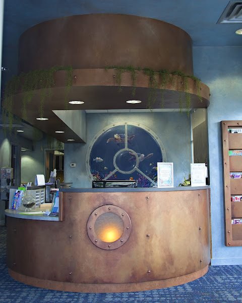 Elaine S Martinez DMD PA