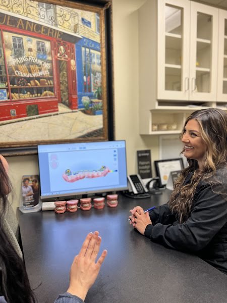 Ellenikiotis and Associates Orthodontics