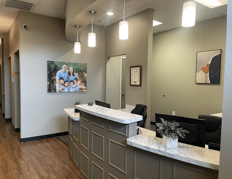 Hulen Crossing Family Dental