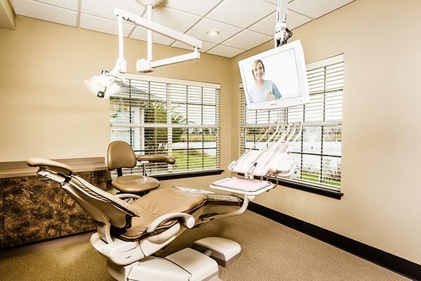Khoi Dental Group (formerly Carlson Dental) 2