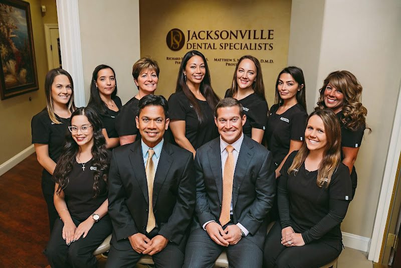 Natural Teeth Implant Center & Oral Surgery 5