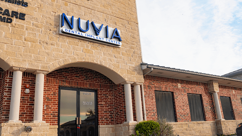 NuTeeth Dental Implant Center 4