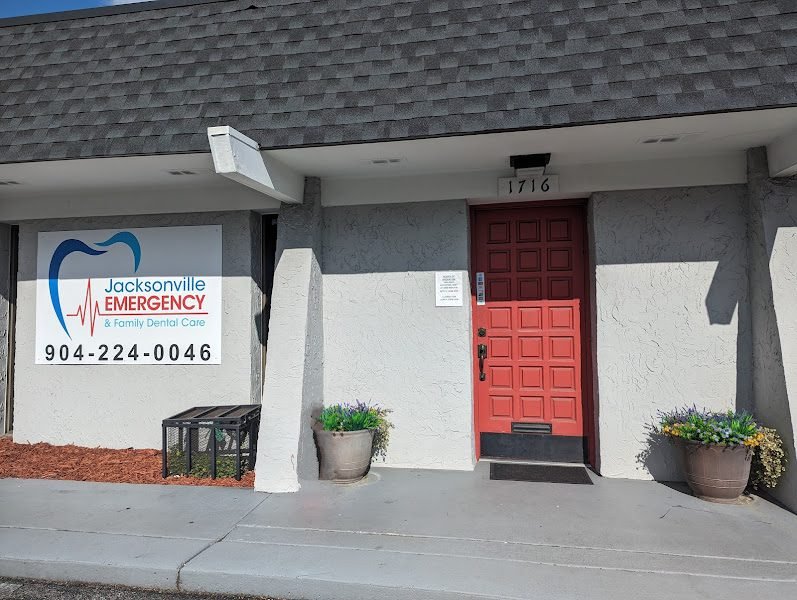 South Jax Dental Clinic