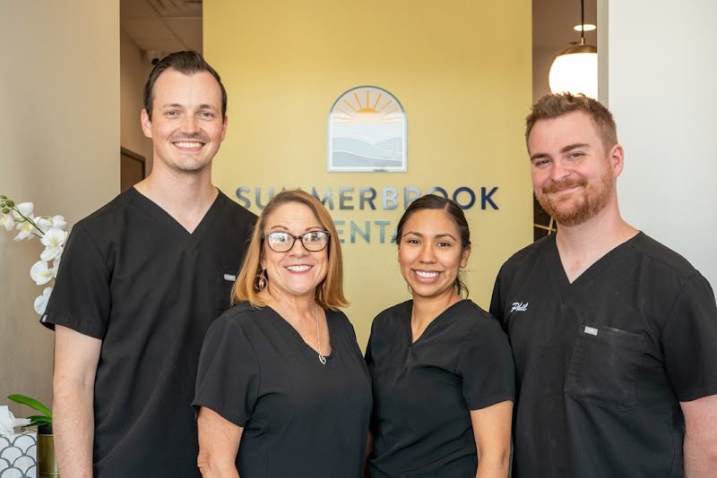 Summerbrook Dental & Implants
