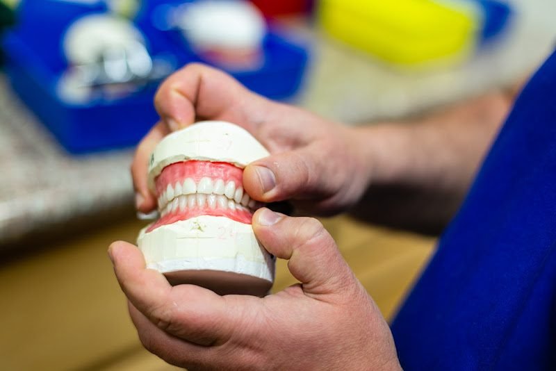 A Dental & Denture 6