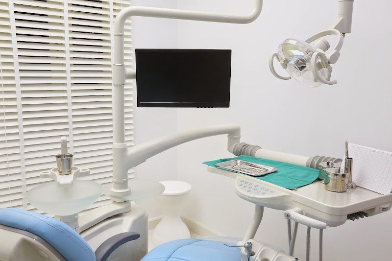 Absolute Dental - Charleston