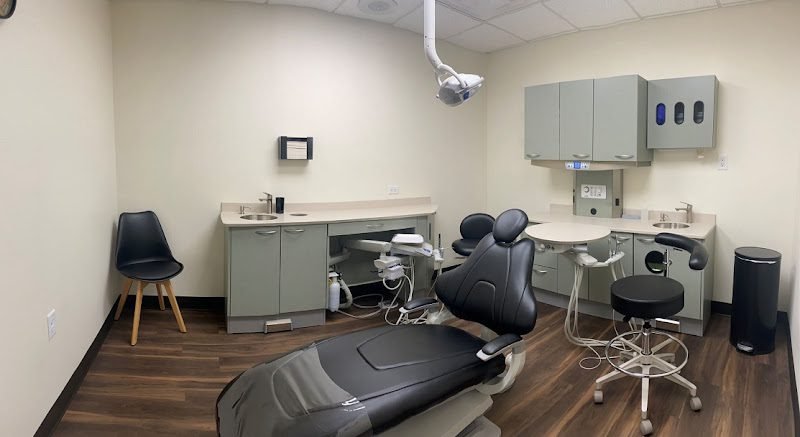 Charette Prosthodontics and Implant Dentistry