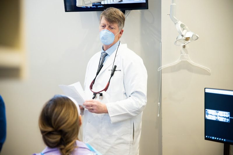 David Roach, DDS